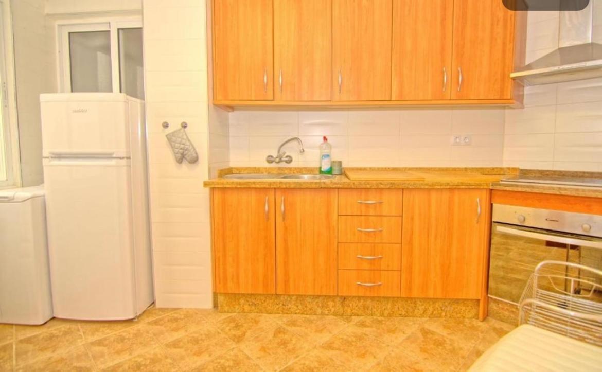Guest House Mota Malaga Bagian luar foto