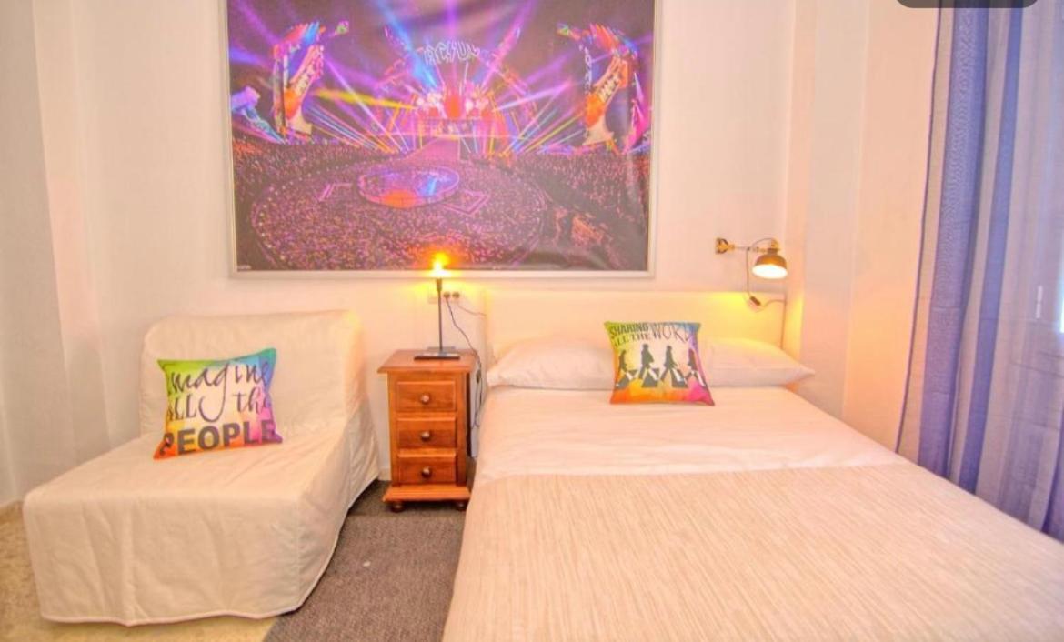 Guest House Mota Malaga Bagian luar foto